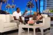 Ellen Meets Viral NYC Firefighter and His Baby Daughter
