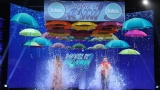 Fan Wins Big in a Double Dose of ‘Make It Rain’