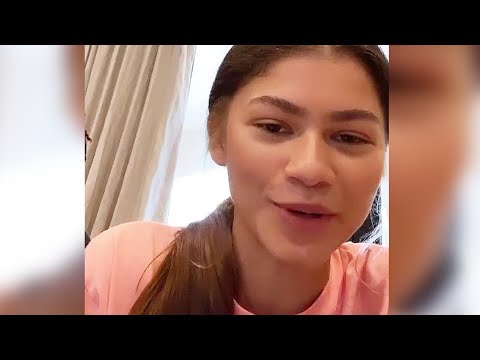 Zendaya talking about how amazing Tom Holland is for a minute #shorts