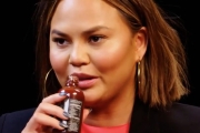 The Untold Truth Of Hot Ones