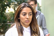 WHEN HE HASN’T SEEN YOU WITHOUT MAKEUP
